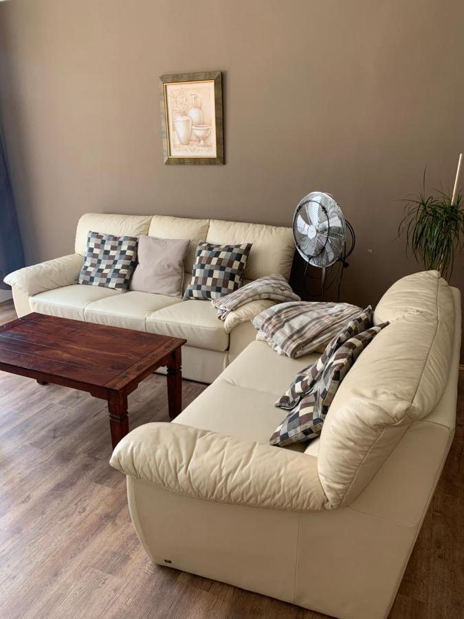 Anenska By Charles Bridge 2 Apartment Прага Екстериор снимка