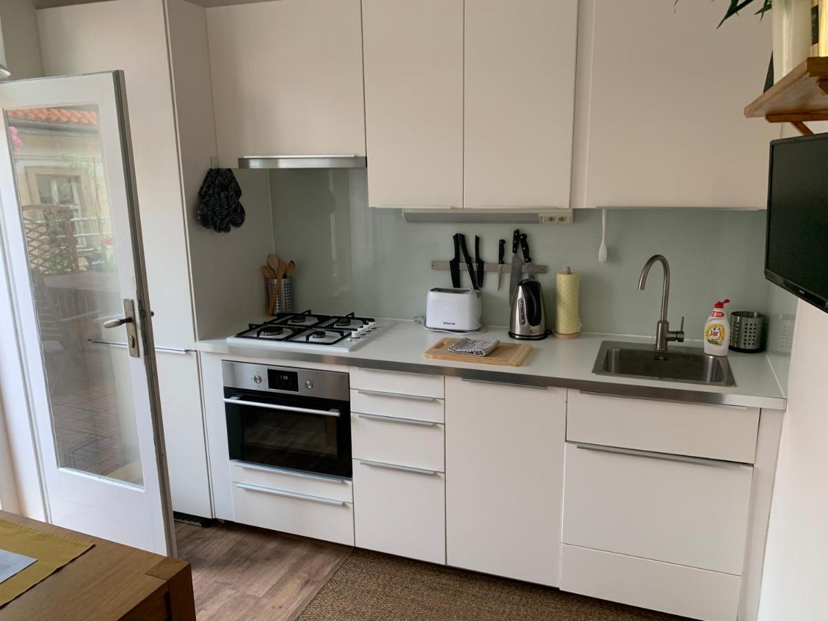 Anenska By Charles Bridge 2 Apartment Прага Екстериор снимка