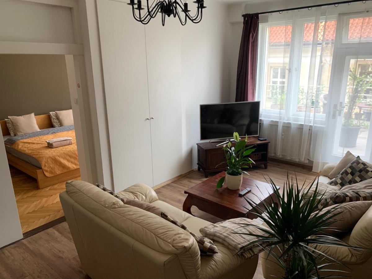 Anenska By Charles Bridge 2 Apartment Прага Екстериор снимка