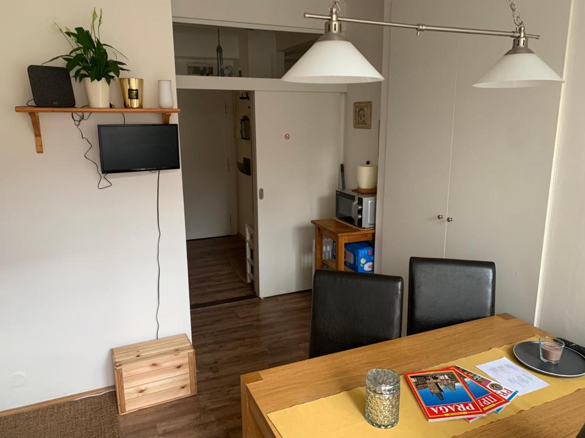 Anenska By Charles Bridge 2 Apartment Прага Екстериор снимка