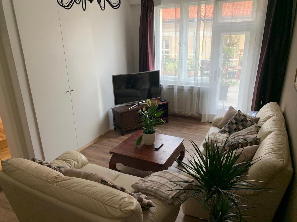 Anenska By Charles Bridge 2 Apartment Прага Екстериор снимка