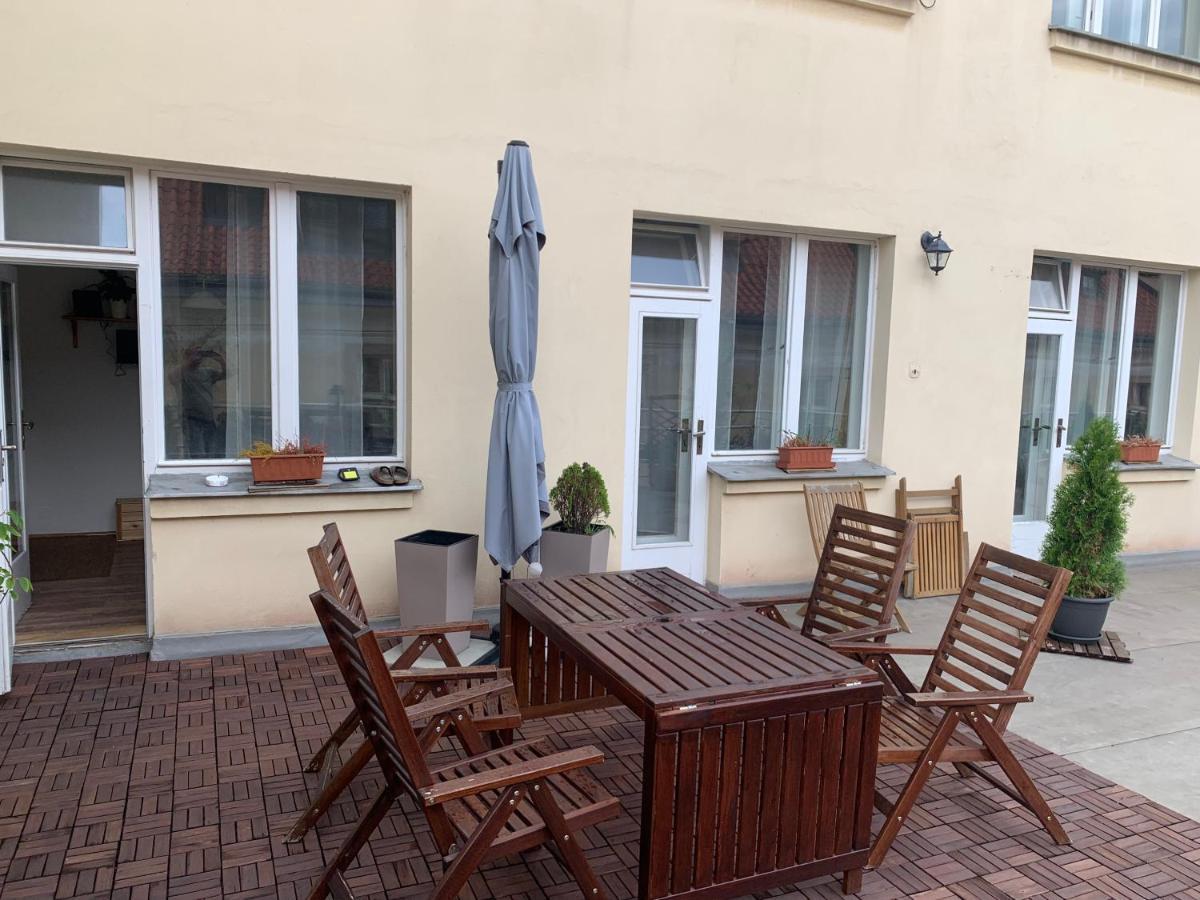 Anenska By Charles Bridge 2 Apartment Прага Екстериор снимка